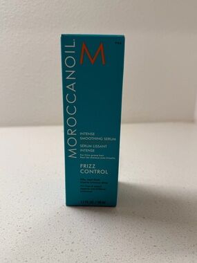 Moroccanoil Intense Smoothing Frizz Control Serum